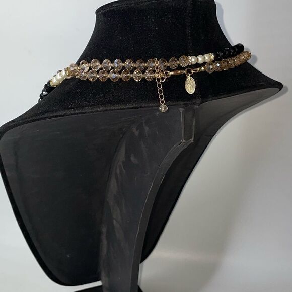 White House Black Market Glass Bead Necklace - Picture 3 of 4